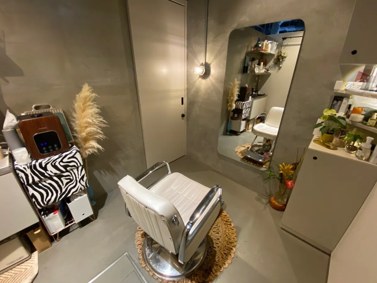井上さん施術部屋（サロンビレッジ内）